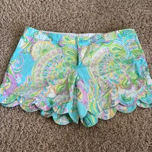 Lilly Pulitzer size 12 butter cup shorts